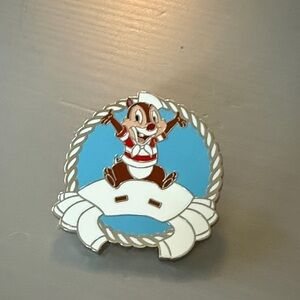Disney Cruise Line Dale pin